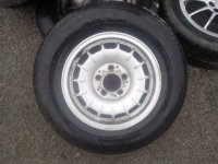 merc wheel clean..jpg