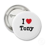 i_love_tony_heart_custom_personalized_button-p145145938188090063en8go_400.jpg